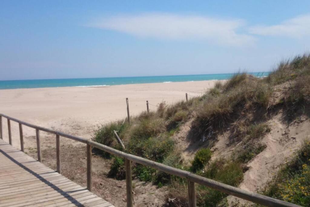 Uim Mediterraneo Poeta 6 Wifi Sagunto エクステリア 写真